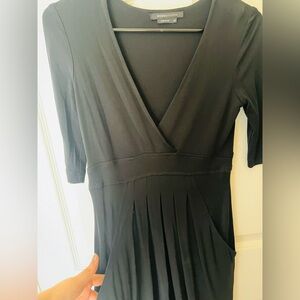 🖤SEXY V NECK DRESS w/ POCKETS🖤
